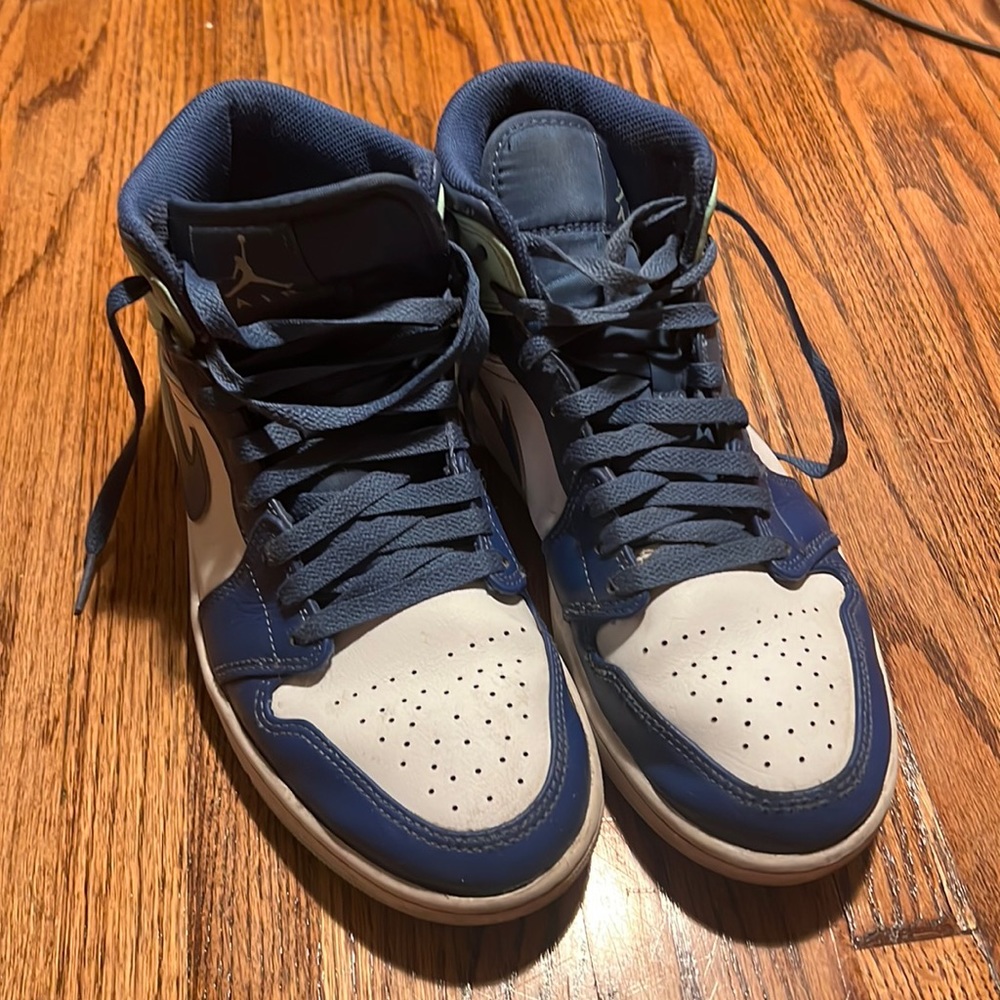 Nike Air Jordan 1 Mid Shoes Mystic Navy White Mint Size 8